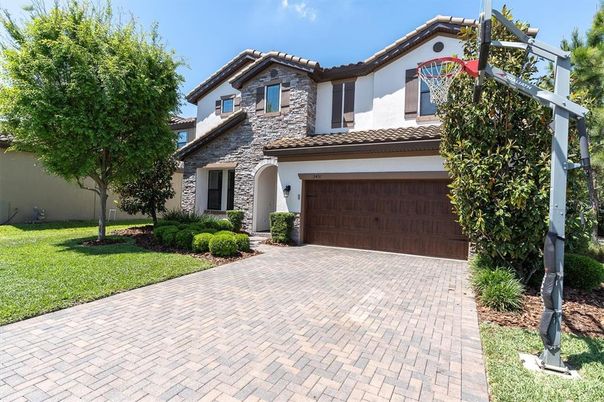 Attached, Exterior, Facade, Mediterranean
