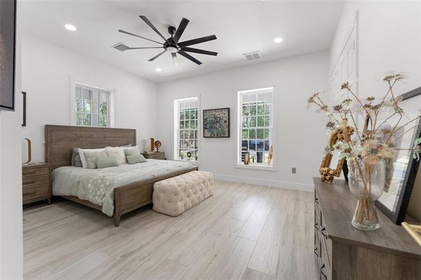 Bedroom, Interior, Recessed Lighting, Wood Texture Flooring