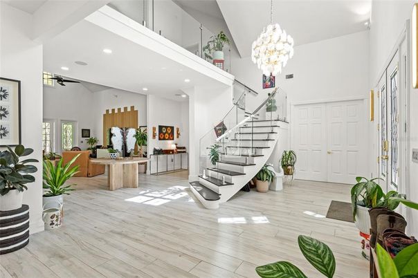 Interior, Pendant Lights, Recessed Lighting, Wood Texture Flooring