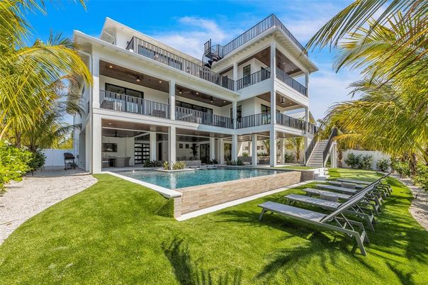 Backyard, Exterior, Facade, Pool, Condo Building