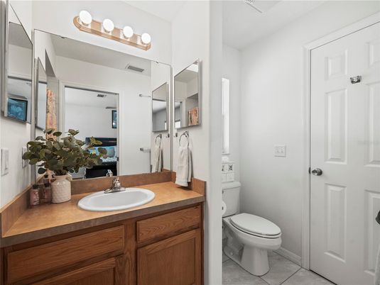 Bathroom, Dual Sink Vanities, Interior