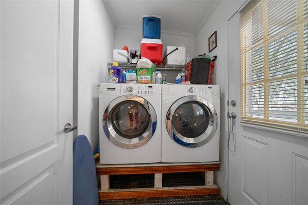 Interior, Utility Closets, Washer