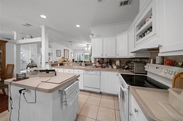 Interior, Kitchen, Recessed Lighting