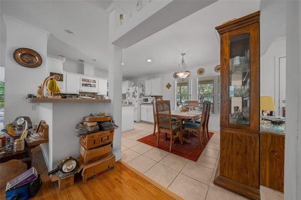 Dining room, Interior, Kitchen, Pendant Lights, Recessed Lighting, Wood Texture Flooring