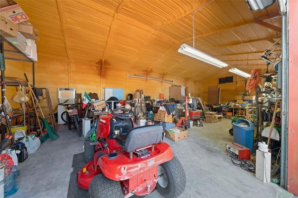 Garage, Interior