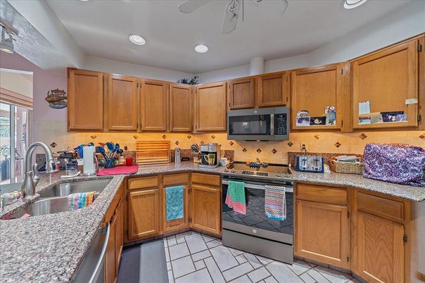 Interior, Kitchen, Recessed Lighting
