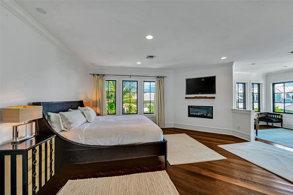 Bedroom, Fireplace, Interior, Recessed Lighting, Wood Texture Flooring