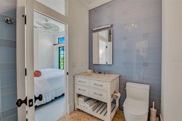Bathroom, Bedroom, Interior