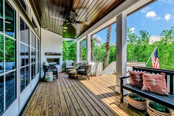 Exterior, Wood Texture Flooring