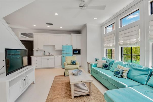 Interior, Kitchen, Living room, Recessed Lighting