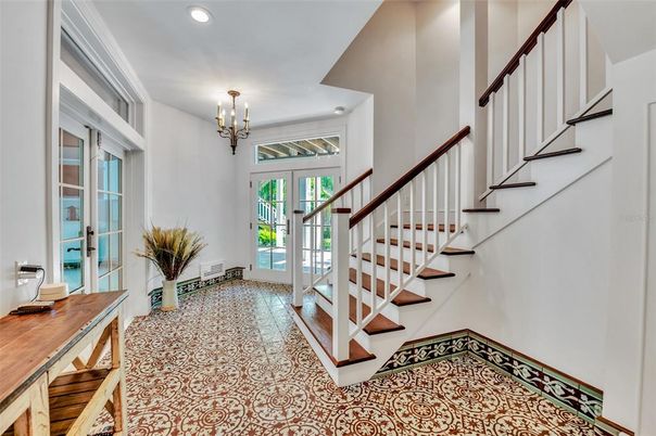 Chandelier, Interior, Recessed Lighting, Wood Texture Flooring
