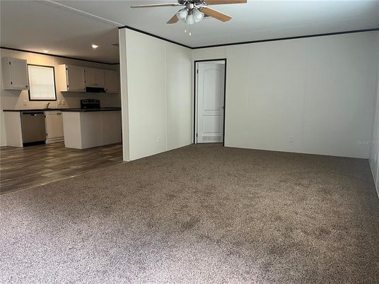 Empty room, Interior, Kitchen, Recessed Lighting