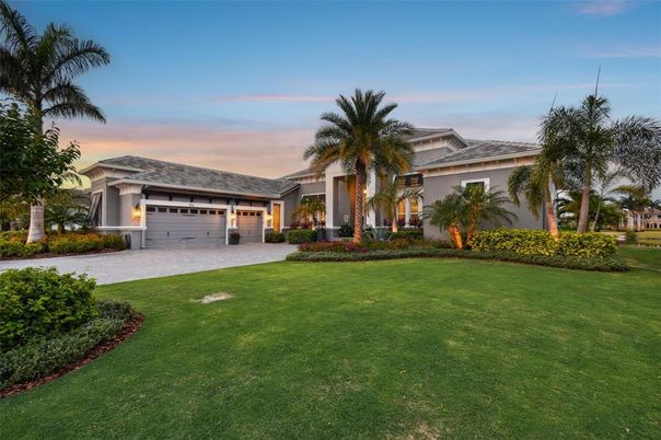Attached, Backyard, Exterior, Facade, Ranch