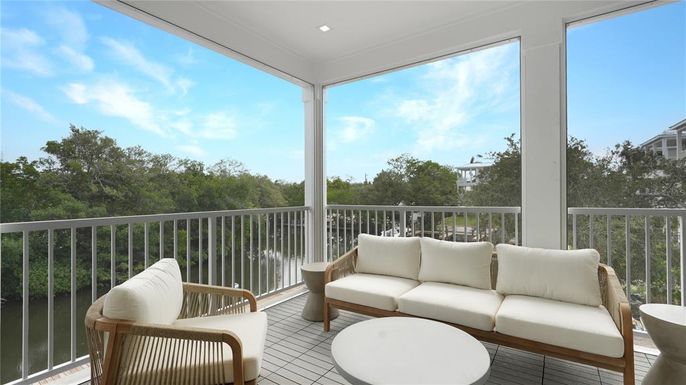 Interior, Recessed Lighting, Sun Room