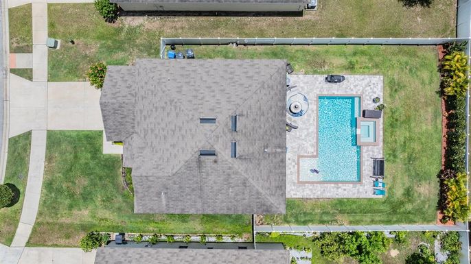 Exterior, Drone