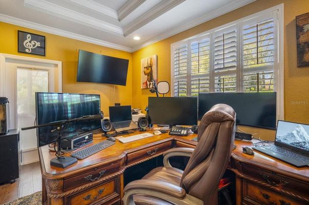 Home Office, Interior, Recessed Lighting, Wood Texture Flooring
