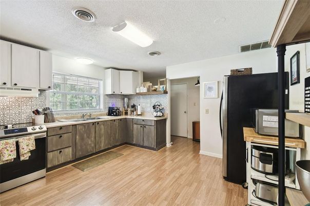 Interior, Kitchen, Stainless Steel Appliances, Wood Texture Flooring
