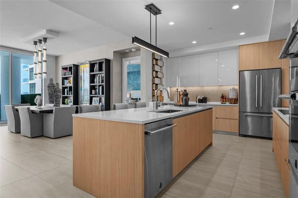 Dining room, Interior, Kitchen, Pendant Lights, Recessed Lighting, Stainless Steel Appliances