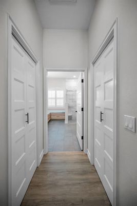 Bathroom, Interior, Recessed Lighting, Wood Texture Flooring