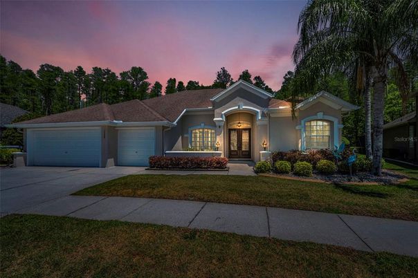Attached, Exterior, Facade, Ranch