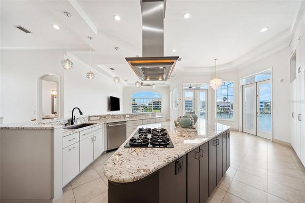 Interior, Kitchen, Pendant Lights, Recessed Lighting, Stainless Steel Appliances