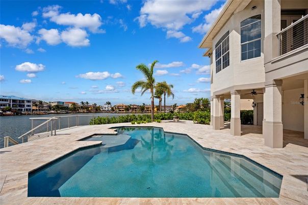 Exterior, Pool, Water