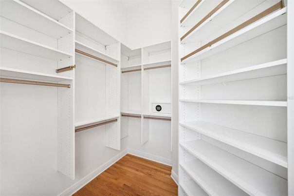 Interior, Walk-in Closets, Wood Texture Flooring