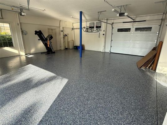 Fitness Equipment, Garage, Interior
