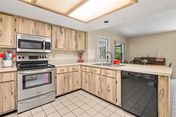 Interior, Kitchen, Stainless Steel Appliances