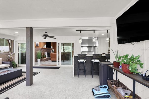 Interior, Kitchen, Pendant Lights, Recessed Lighting