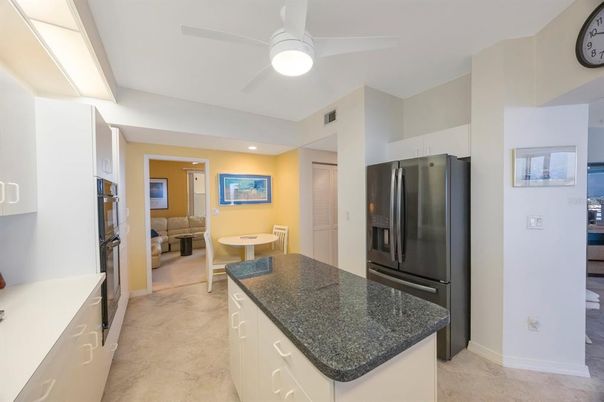 Interior, Kitchen, Living room, Recessed Lighting