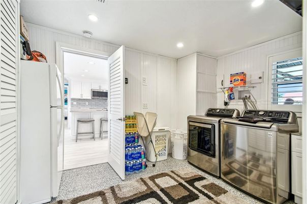Interior, Recessed Lighting, Washer
