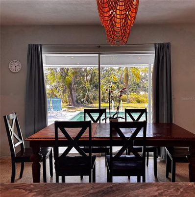 Chandelier, Dining room, Interior