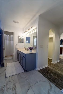 Bathroom, Dual Sink Vanities, Interior, Marble
