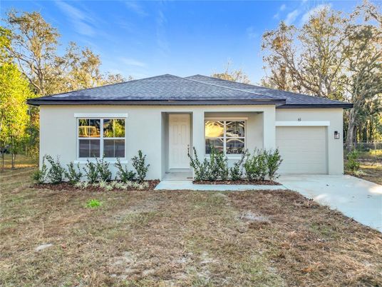 Attached, Exterior, Facade, Ranch