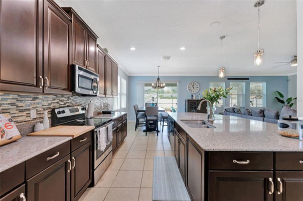 Chandelier, Dining room, Interior, Kitchen, Pendant Lights, Recessed Lighting