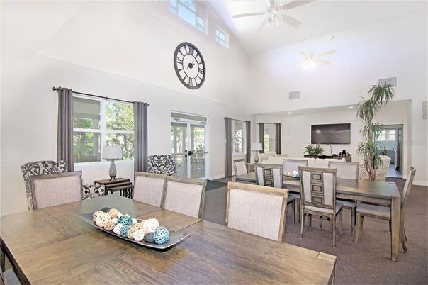 Dining room, Interior, Living room, Recessed Lighting