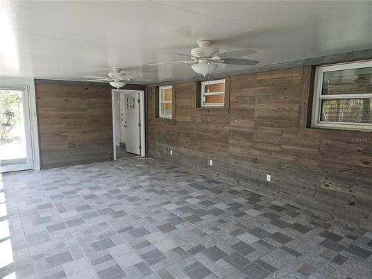 Empty room, Interior, Wooden Walls