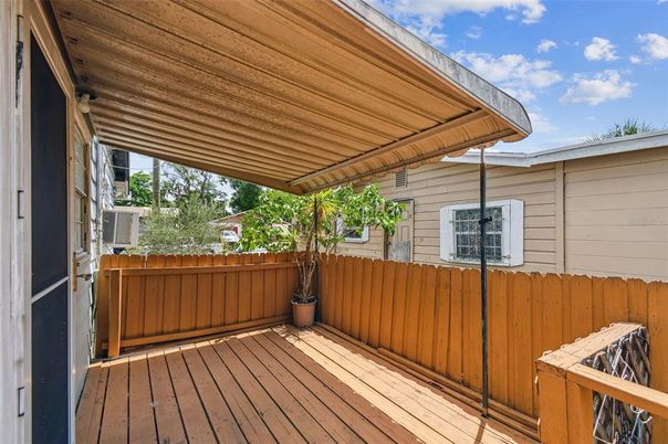 Exterior, Wood Texture Flooring