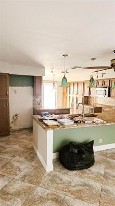 Interior, Kitchen, Pendant Lights