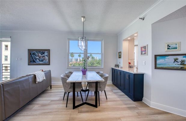 Dining room, Interior, Pendant Lights, Recessed Lighting, Wood Texture Flooring