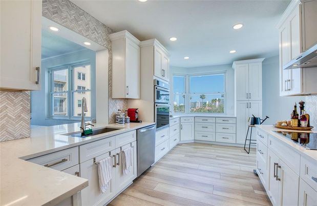 Interior, Kitchen, Recessed Lighting, Wood Texture Flooring