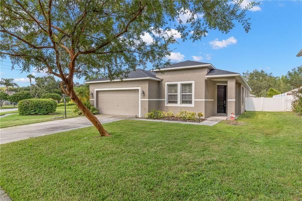 Attached, Backyard, Exterior, Facade, Ranch