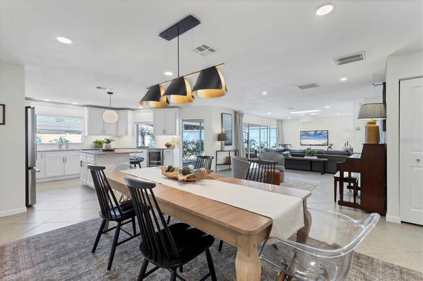 Dining room, Interior, Kitchen, Living room, Pendant Lights, Recessed Lighting