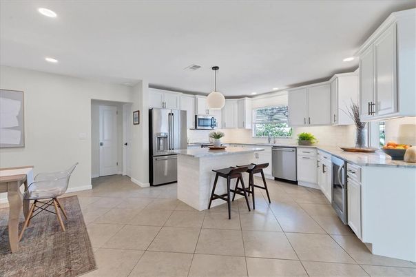 Interior, Kitchen, Pendant Lights, Recessed Lighting, Stainless Steel Appliances