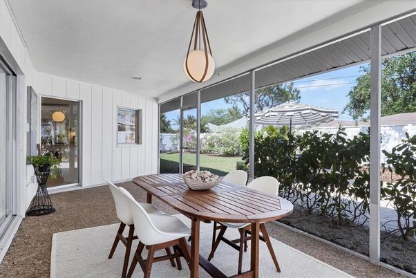 Dining room, Interior, Sun Room