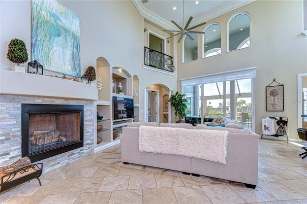 Fireplace, Interior, Living room, Recessed Lighting