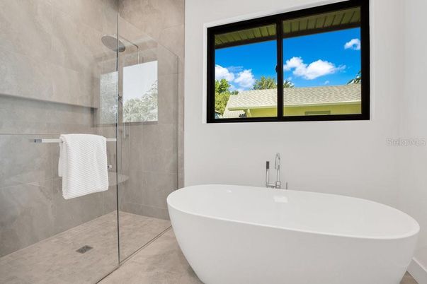 Bathroom, Free Standing Baths, Glass Shower, Interior