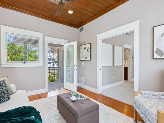 Interior, Living room, Recessed Lighting, Wooden Ceilings, Wood Texture Flooring