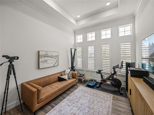 Fitness Equipment, Interior, Recessed Lighting, Wood Texture Flooring